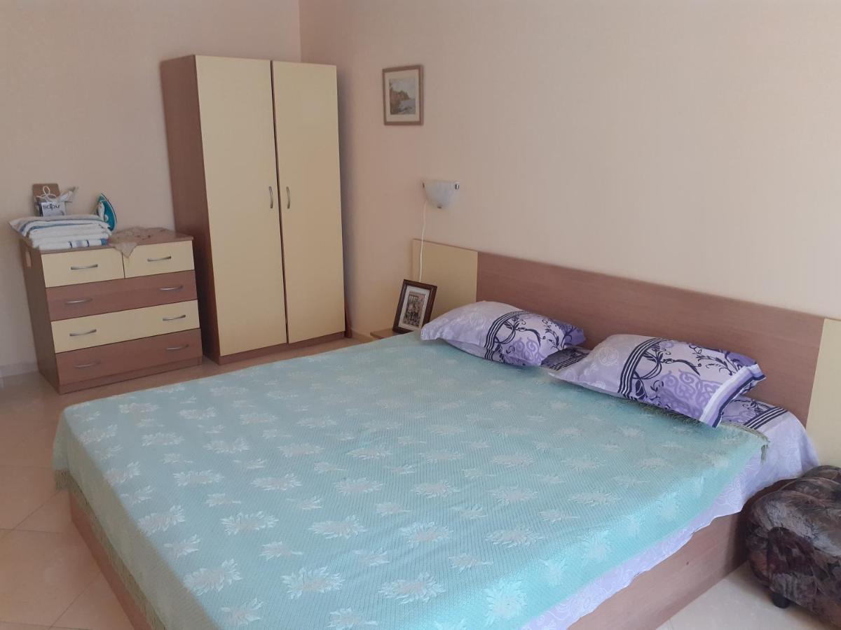 Apartments Sea Sounds Pomorie Exterior foto