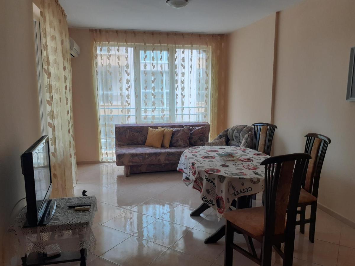 Apartments Sea Sounds Pomorie Exterior foto